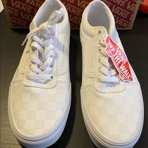 Vans Ward (Checkerboard) White/White Size 9